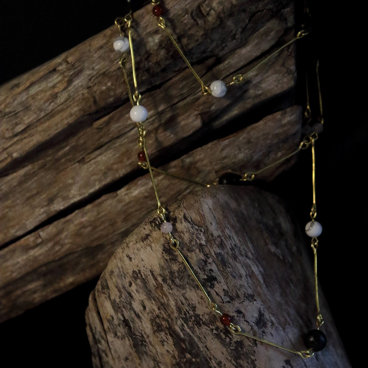 DOTS | ottone | corniola | aulite | quarzo rosa | diaspro verde