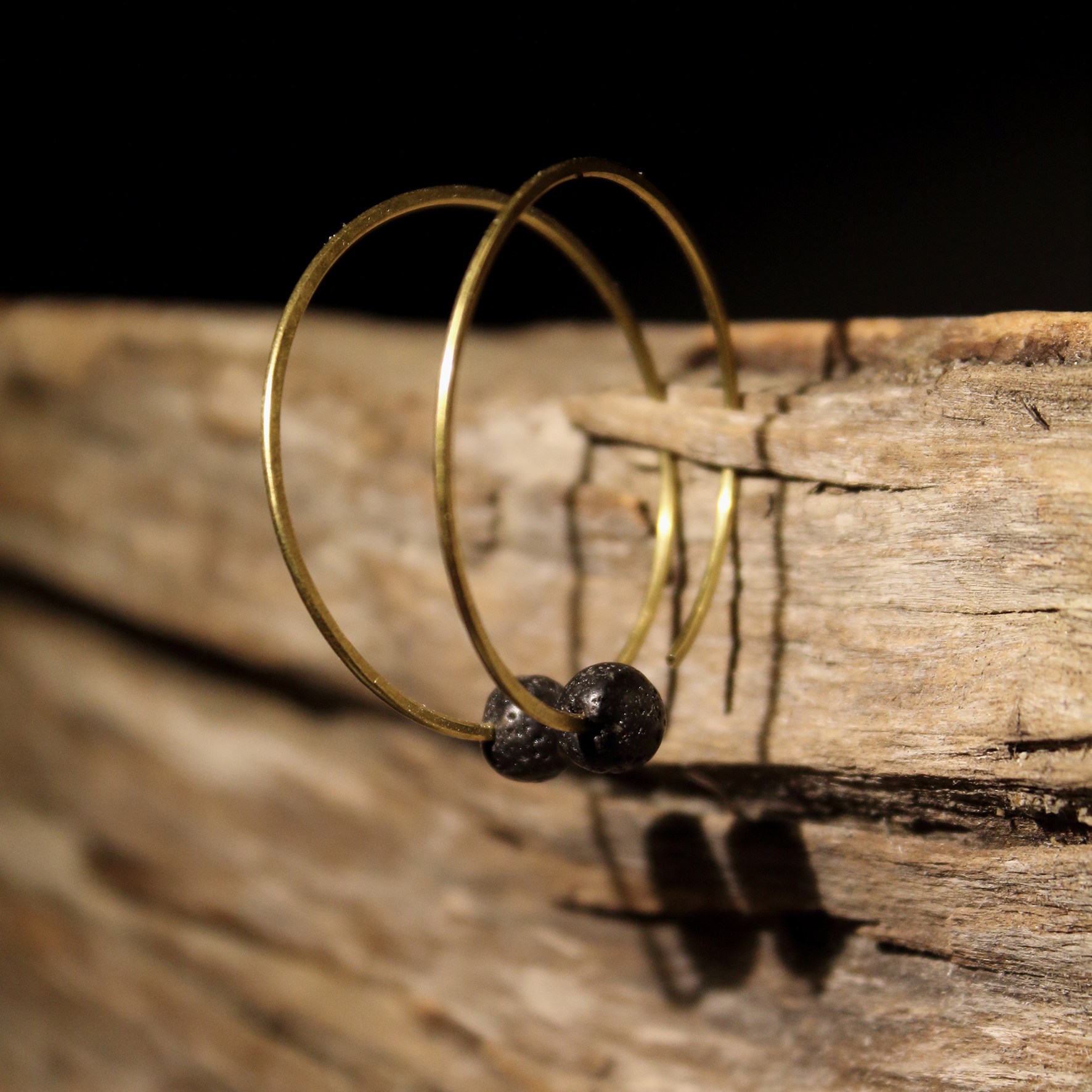 FILO04 | ottone | pietra lavica